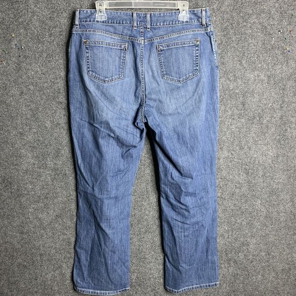 LL Bean Favorite Fit Jeans Women Size 14 Straight Leg High Rise Med Wash Stretch - Picture 4 of 7